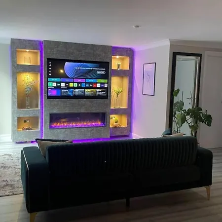 The Exclusive Jacuzzi * Birmingham